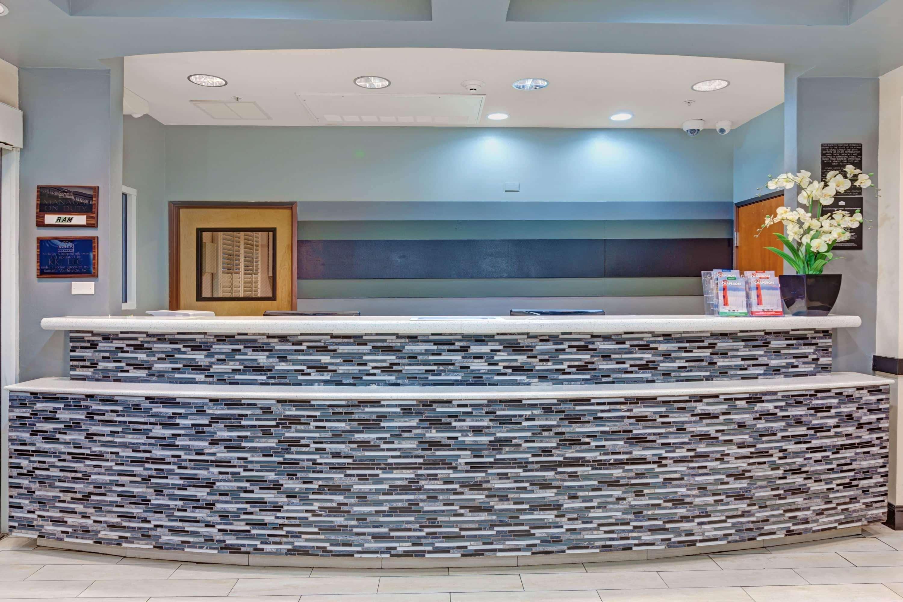 Ramada Limited And Suites San Francisco Airport South San Francisco Eksteriør bilde