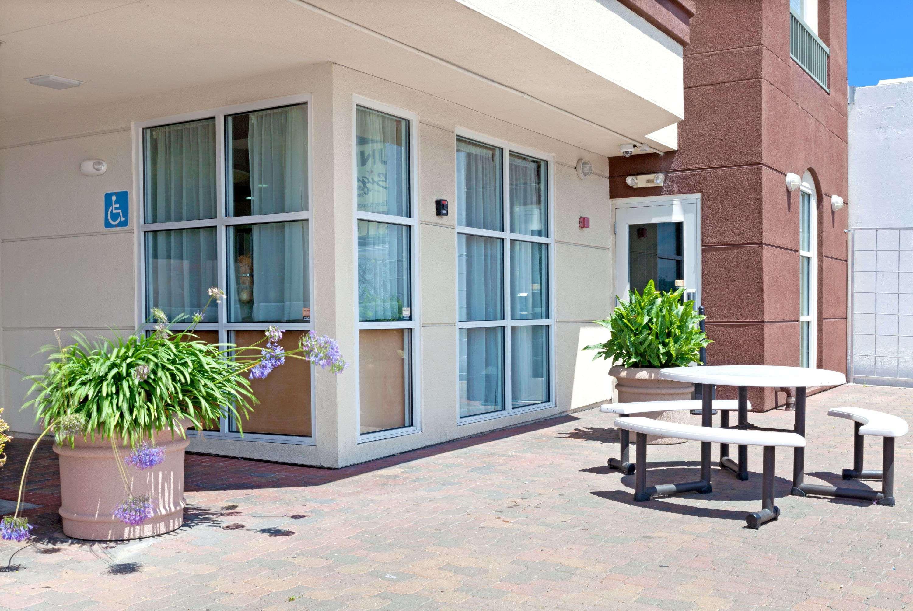 Ramada Limited And Suites San Francisco Airport South San Francisco Eksteriør bilde